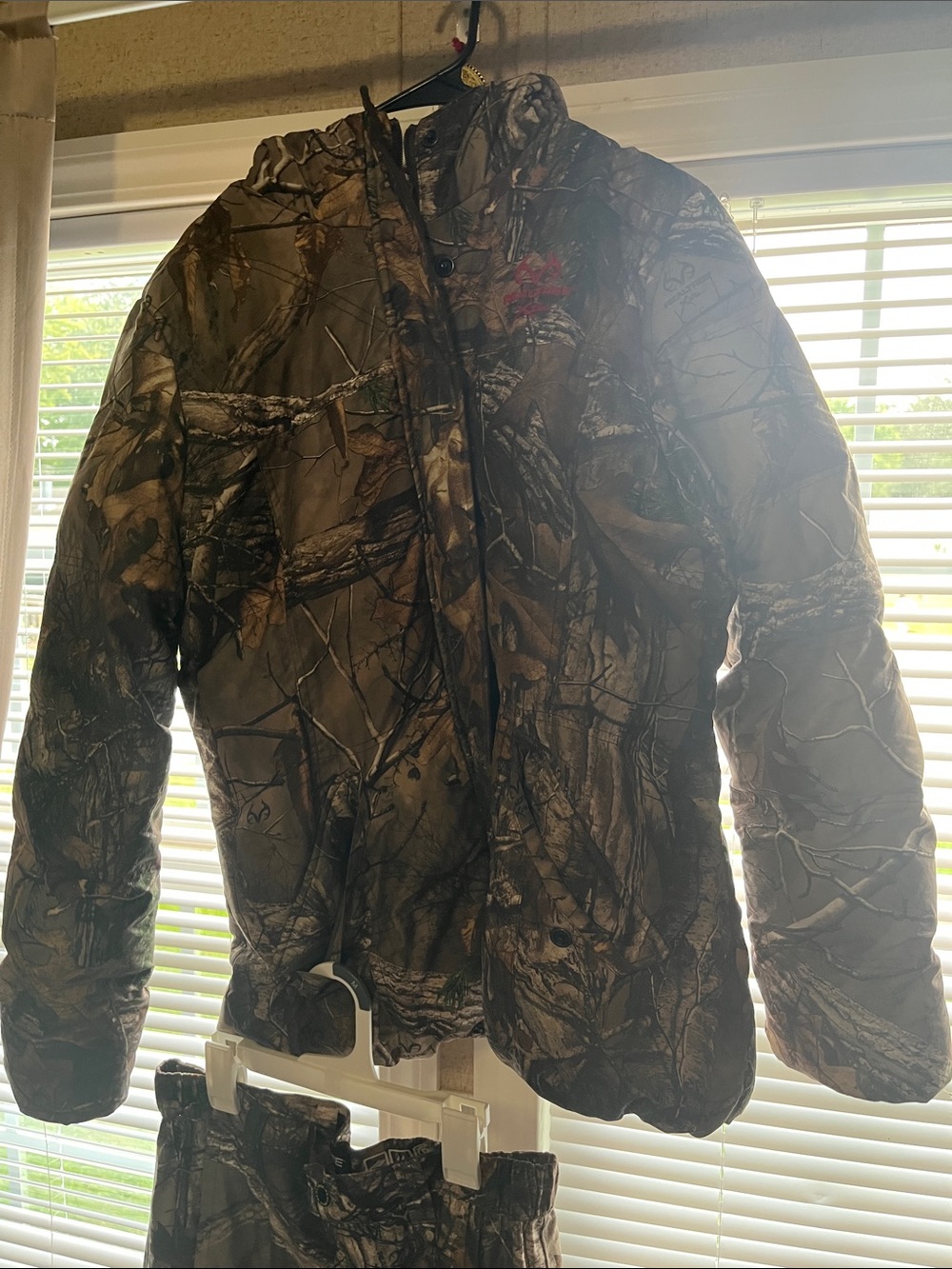 Realtree Men's Green & Brown Camouflage Puffer Jacket and pants